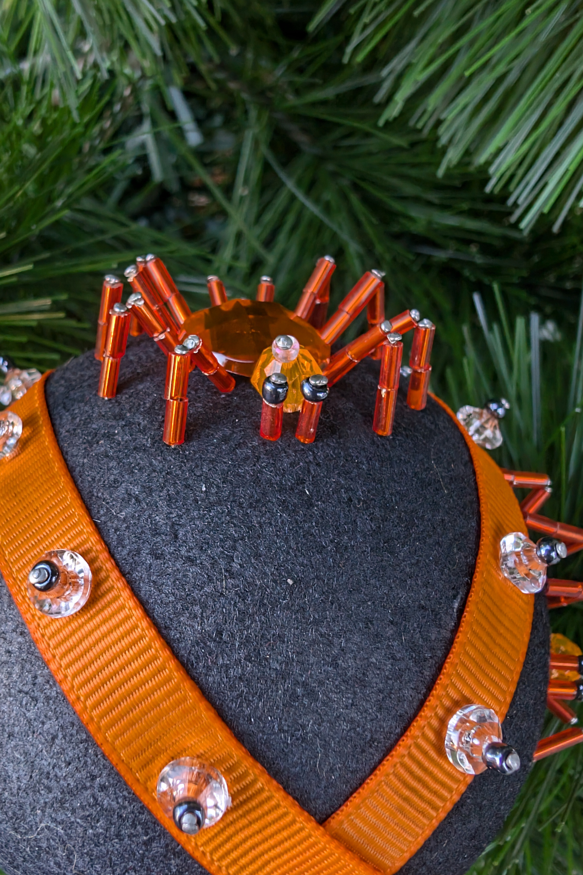 G-Ma Silvia Halloween Spider Pin Ornament Kit