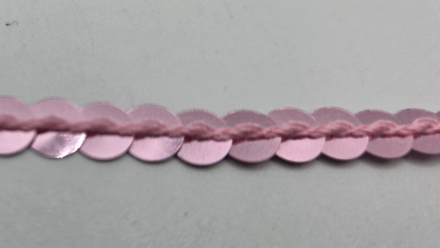 6mm Flat Sequin Strand Mauve