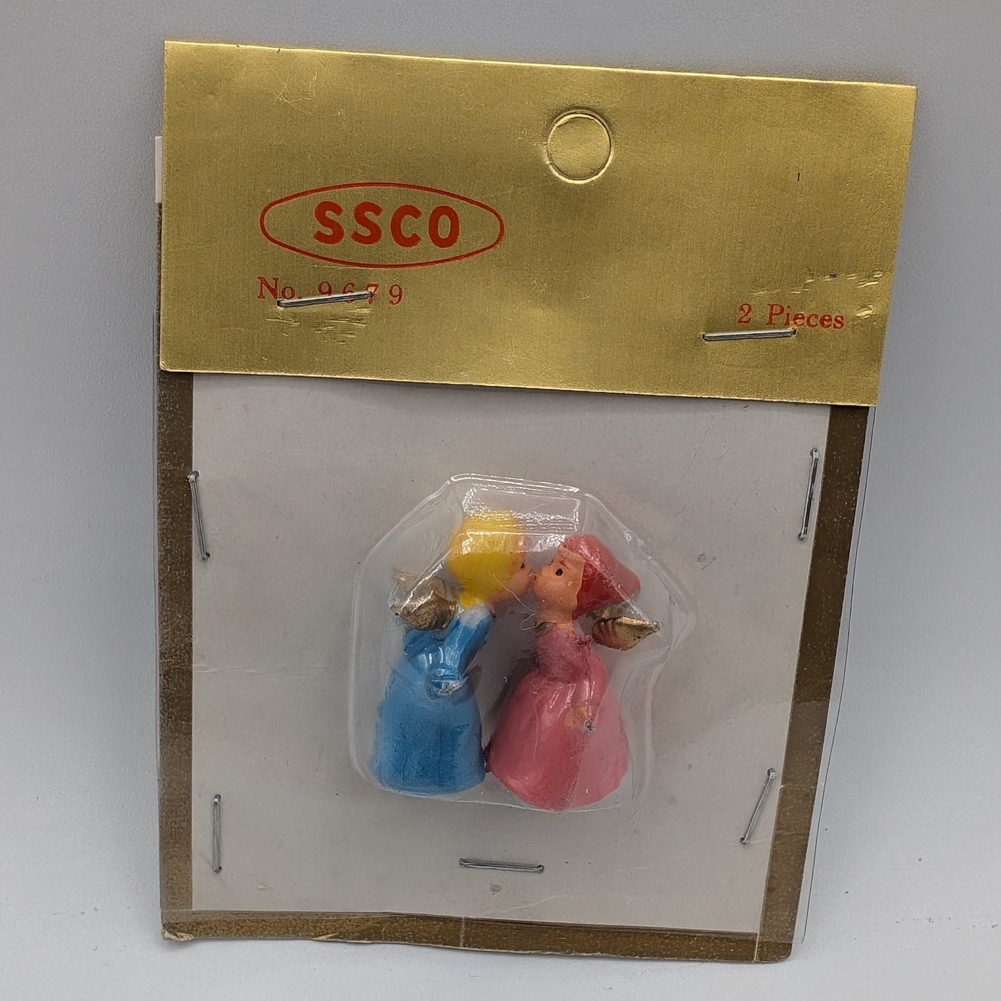 Vintage Miniature 1" Kissing Angels Plastic Figurines Diorama Dollhouse Craft