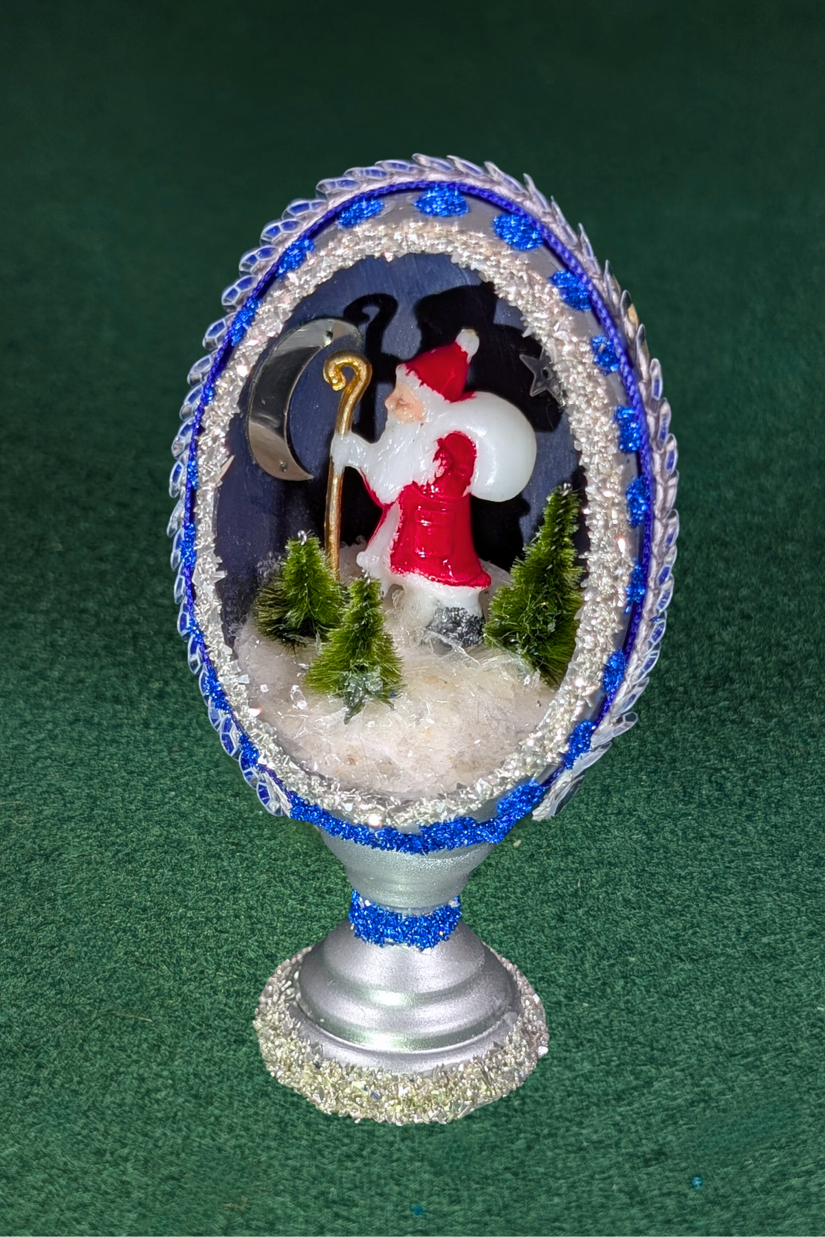 Father Christmas Vintage Finds Kit – Winter Diorama
