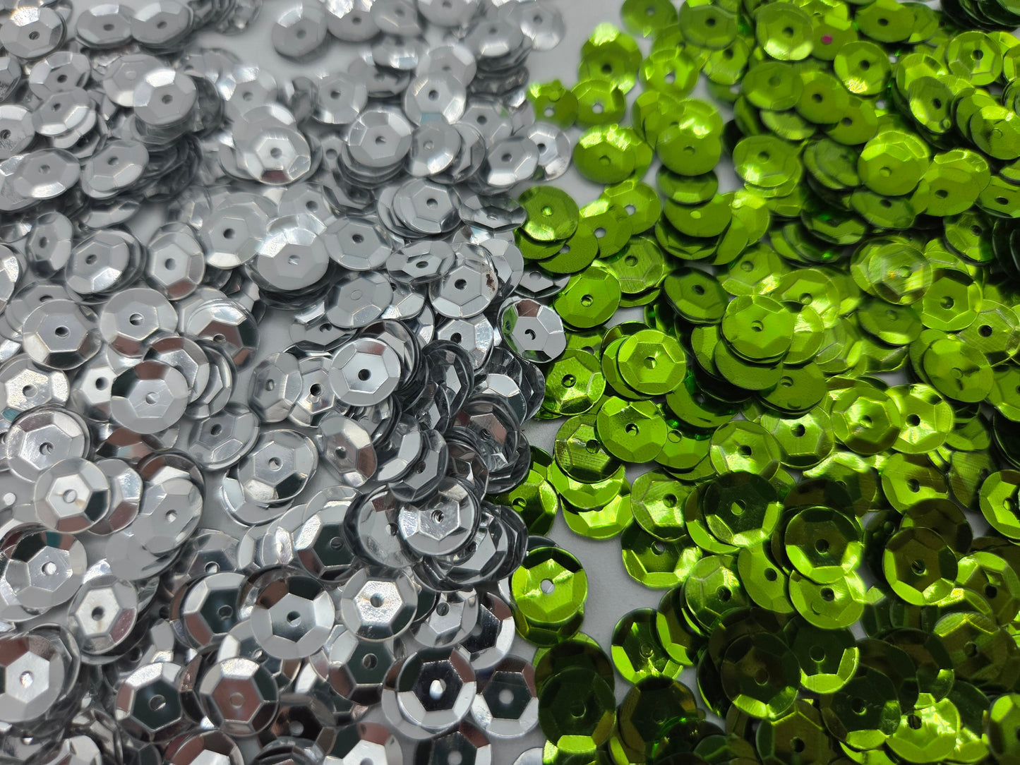8 mm Round Sequins