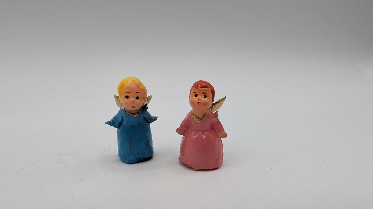 Vintage Miniature 1" Kissing Angels Plastic Figurines Diorama Dollhouse Craft