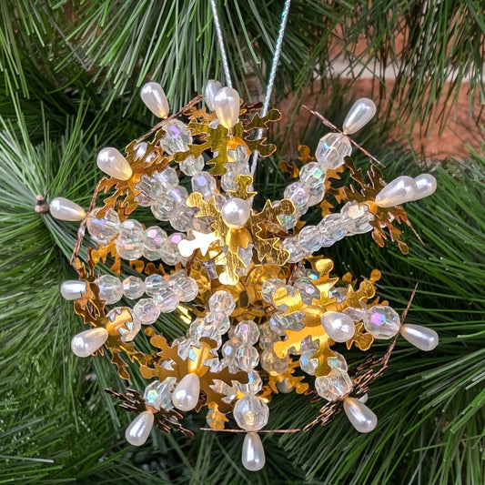 Aunt Marcia Atomic Snowflake Pin Ornament Kit